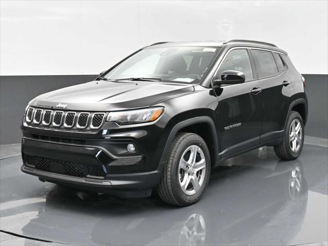 2024 Jeep Compass COMPASS LATITUDE 4X4