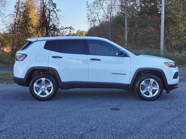 2024 Jeep Compass COMPASS SPORT 4X4