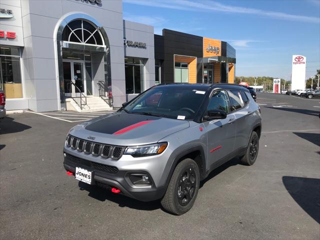 2024 Jeep Compass COMPASS TRAILHAWK 4X4