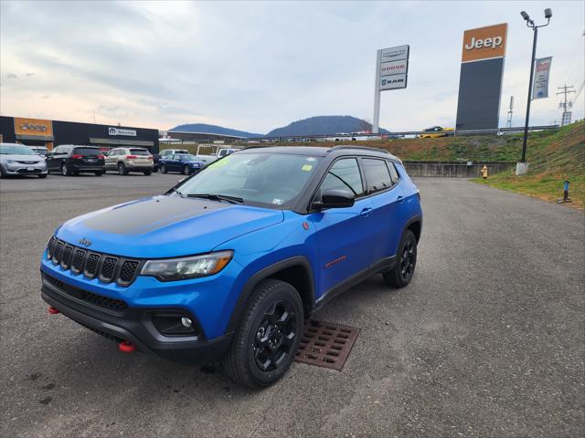 2024 Jeep Compass COMPASS TRAILHAWK 4X4