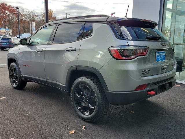 2024 Jeep Compass COMPASS TRAILHAWK 4X4