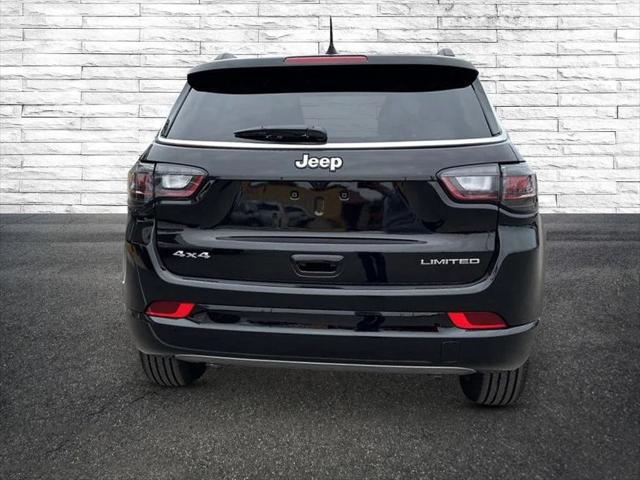 2024 Jeep Compass COMPASS LIMITED 4X4