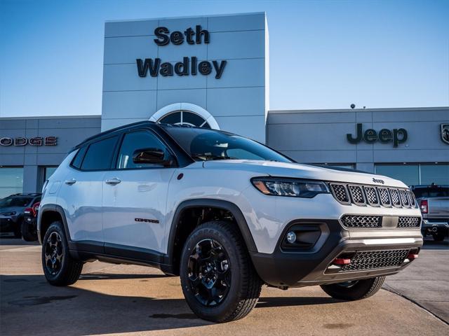 2024 Jeep Compass COMPASS TRAILHAWK 4X4