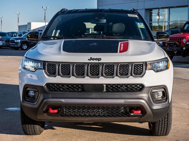 2024 Jeep Compass COMPASS TRAILHAWK 4X4