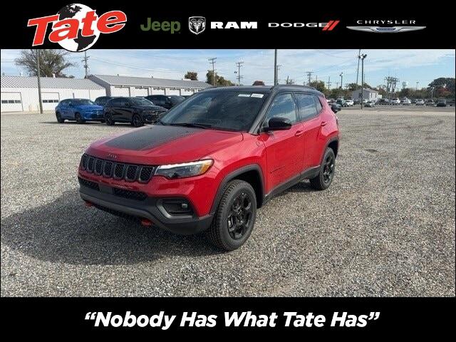 2024 Jeep Compass COMPASS TRAILHAWK 4X4