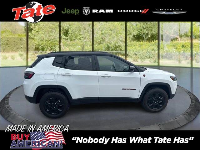 2024 Jeep Compass COMPASS TRAILHAWK 4X4