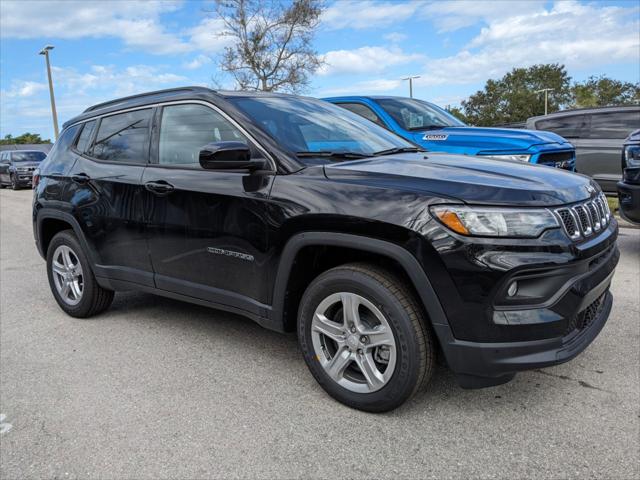 2024 Jeep Compass COMPASS LATITUDE 4X4