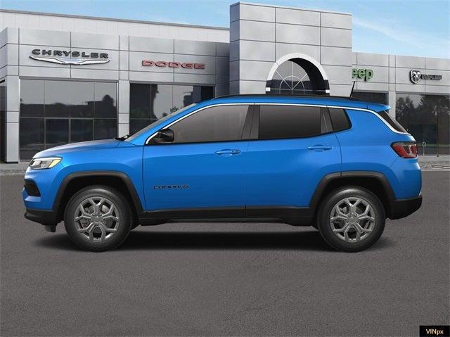 2024 Jeep Compass COMPASS LATITUDE 4X4