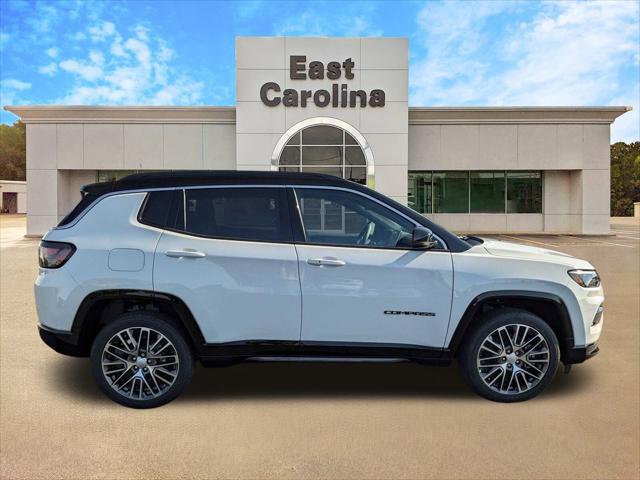 2024 Jeep Compass COMPASS LIMITED 4X4