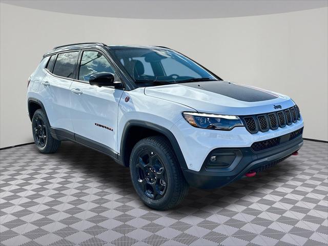 2024 Jeep Compass COMPASS TRAILHAWK 4X4