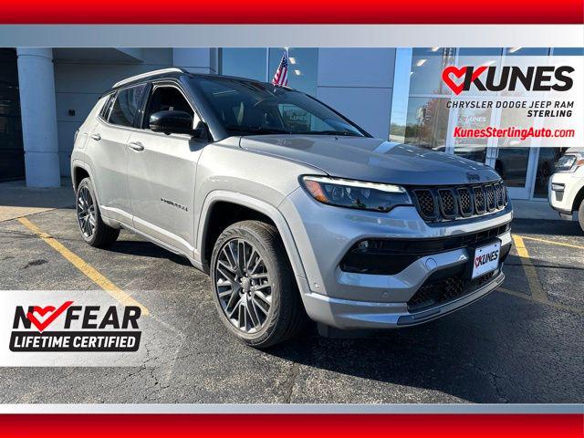 2024 Jeep Compass COMPASS LIMITED 4X4