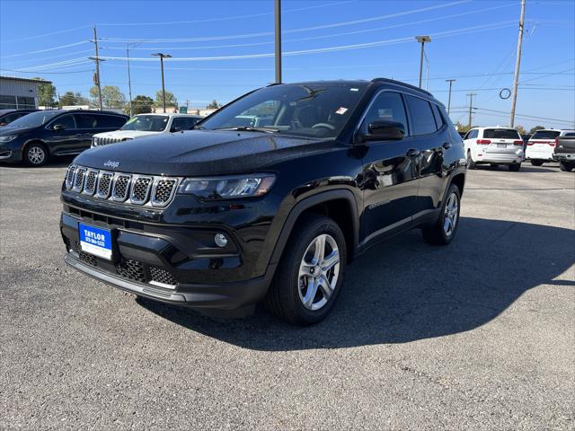 2024 Jeep Compass COMPASS LATITUDE 4X4