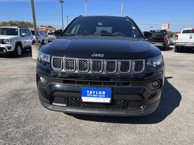 2024 Jeep Compass COMPASS LATITUDE 4X4