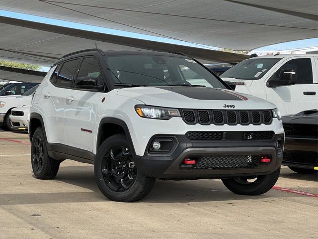 2024 Jeep Compass COMPASS TRAILHAWK 4X4