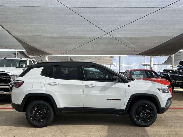 2024 Jeep Compass COMPASS TRAILHAWK 4X4