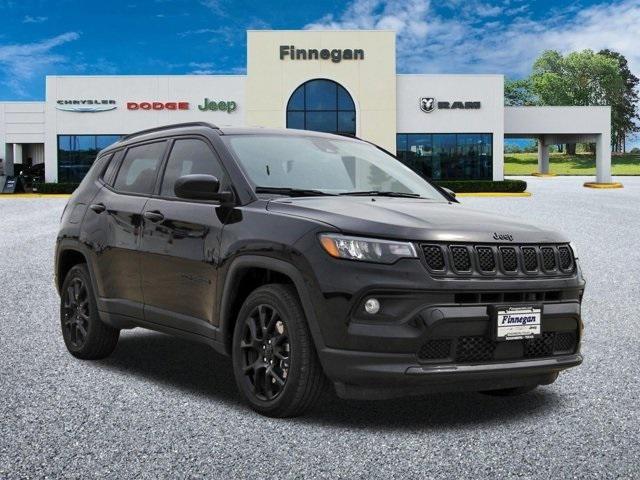 2024 Jeep Compass COMPASS LATITUDE 4X4