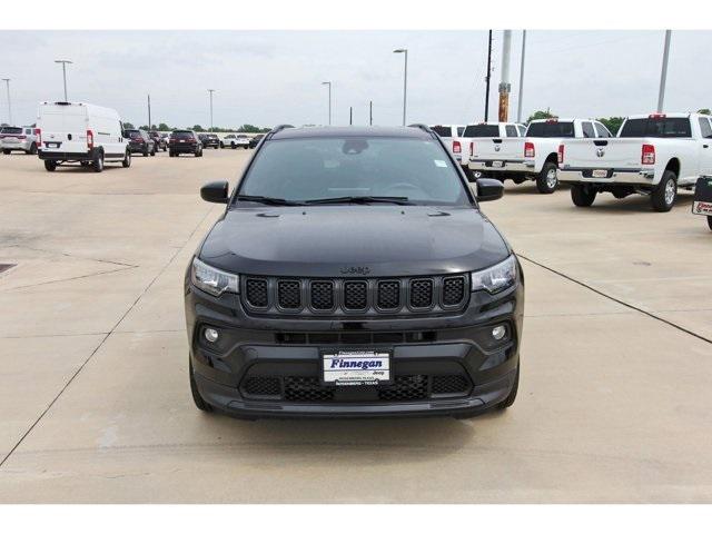 2024 Jeep Compass COMPASS LATITUDE 4X4