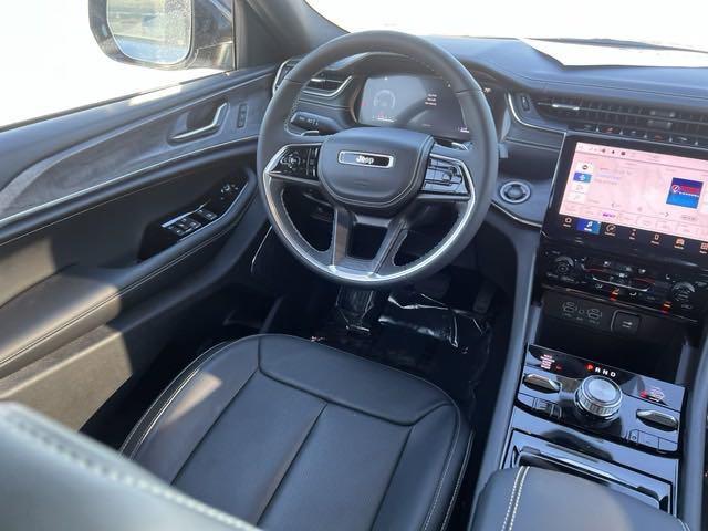 2023 Jeep Grand Cherokee GRAND CHEROKEE L OVERLAND 4X4