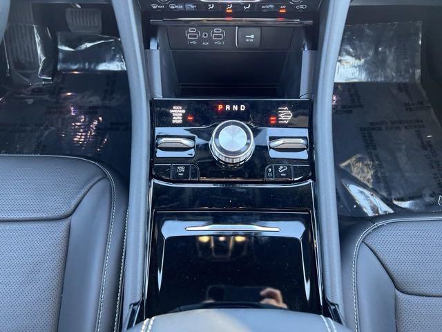 2023 Jeep Grand Cherokee GRAND CHEROKEE L OVERLAND 4X4