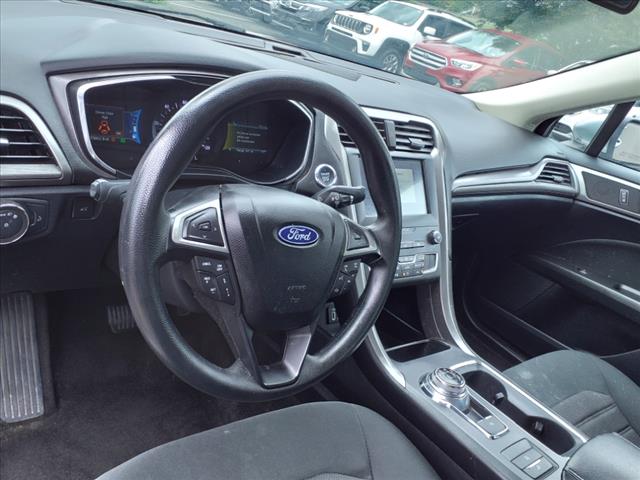 2020 Ford Fusion Hybrid SE