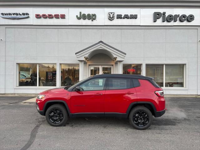 2024 Jeep Compass COMPASS TRAILHAWK 4X4