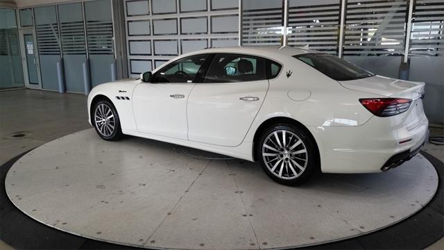 2022 Maserati Quattroporte Modena