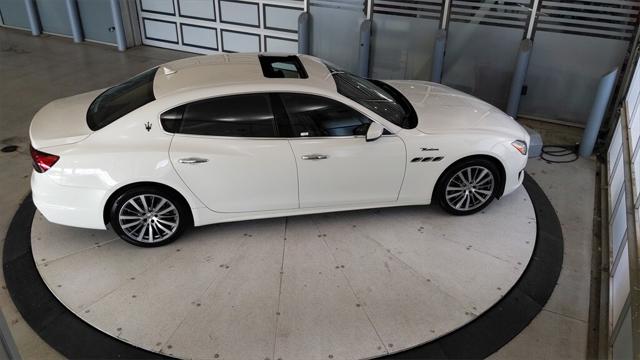 2022 Maserati Quattroporte Modena