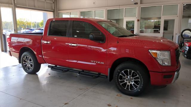2021 Nissan Titan Crew Cab SV 4x4 for sale in Hurst, TX