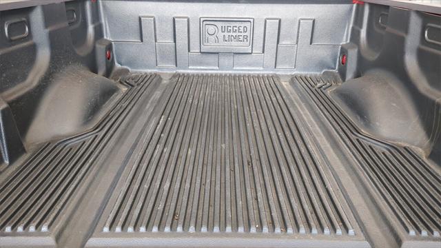 2021 Nissan Titan Crew Cab SV 4x4