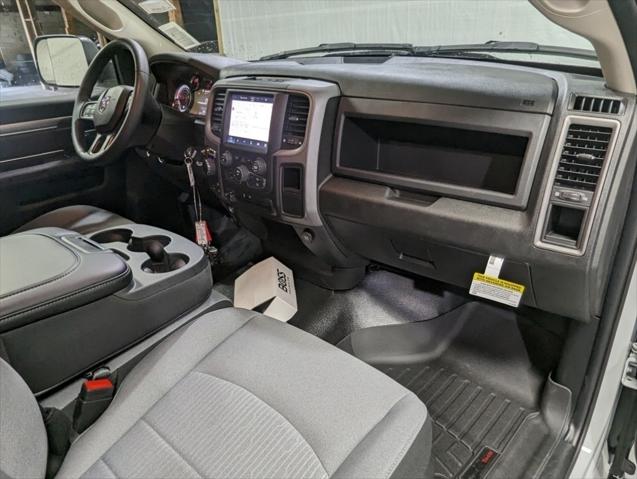 2023 Ram 1500 Classic Tradesman Regular Cab 4x4 8' Box