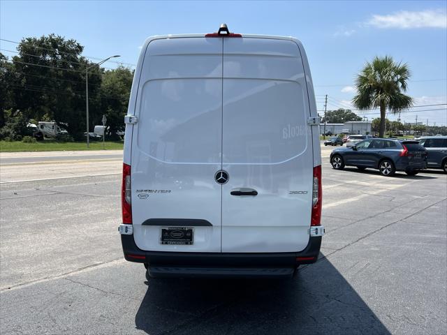 2023 Mercedes-Benz Sprinter 2500 High Roof 4-Cyl Diesel HO