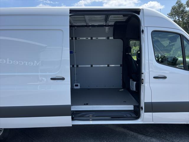 2023 Mercedes-Benz Sprinter 2500 High Roof 4-Cyl Diesel HO
