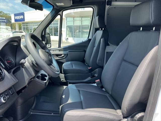 2023 Mercedes-Benz Sprinter 2500 High Roof 4-Cyl Diesel HO