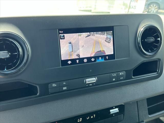 2023 Mercedes-Benz Sprinter 2500 High Roof 4-Cyl Diesel HO