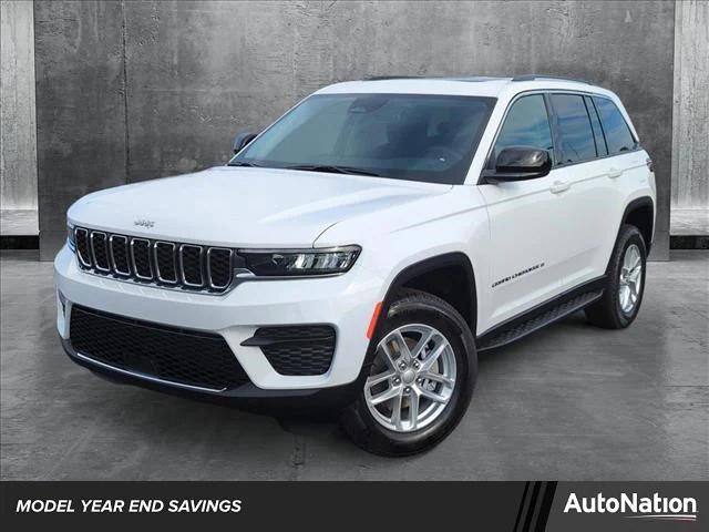 2024 Jeep Grand Cherokee GRAND CHEROKEE LAREDO X 4X2