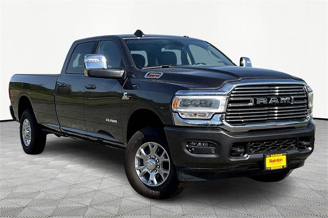 2024 RAM Ram 3500 RAM 3500 LARAMIE CREW CAB 4X4 8 BOX