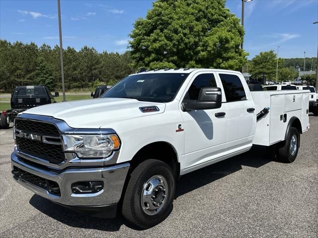 2024 RAM Ram 3500 RAM 3500 TRADESMAN CREW CAB 4X4 8 BOX