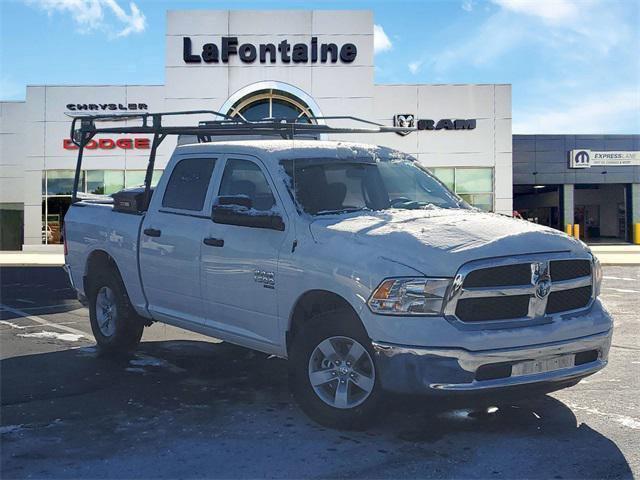 2023 RAM Ram 1500 Classic RAM 1500 CLASSIC TRADESMAN CREW CAB 4X4 57 BOX