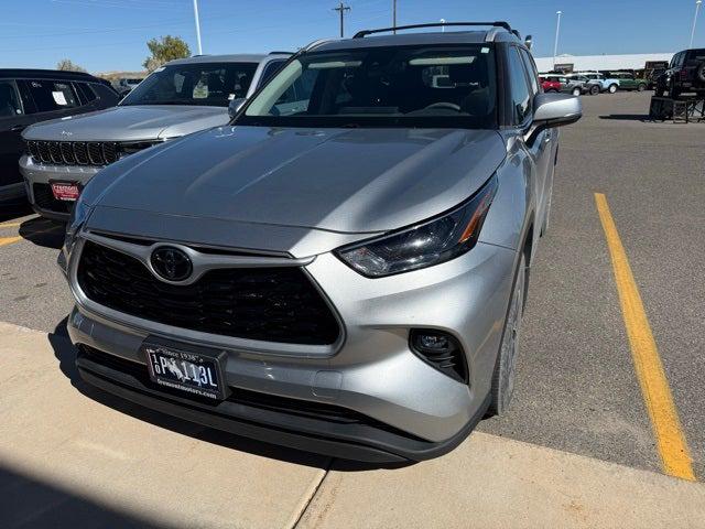 2023 Toyota Highlander XLE 2023 Toyota Highlander XLE
