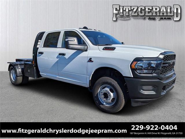 2024 RAM Ram 3500 Chassis Cab RAM 3500 TRADESMAN CREW CAB CHASSIS 4X4 60 CA