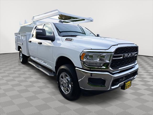 2023 RAM Ram 2500 RAM 2500 TRADESMAN CREW CAB 4X4 8 BOX