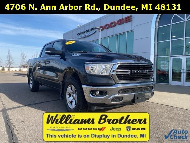 2019 RAM 1500 Big Horn/Lone Star Crew Cab 4x4 57 Box