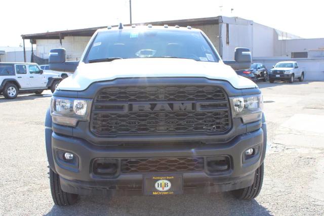 2024 RAM Ram 5500 Chassis Cab RAM 5500 TRADESMAN CHASSIS CREW CAB 4X2 84 CA