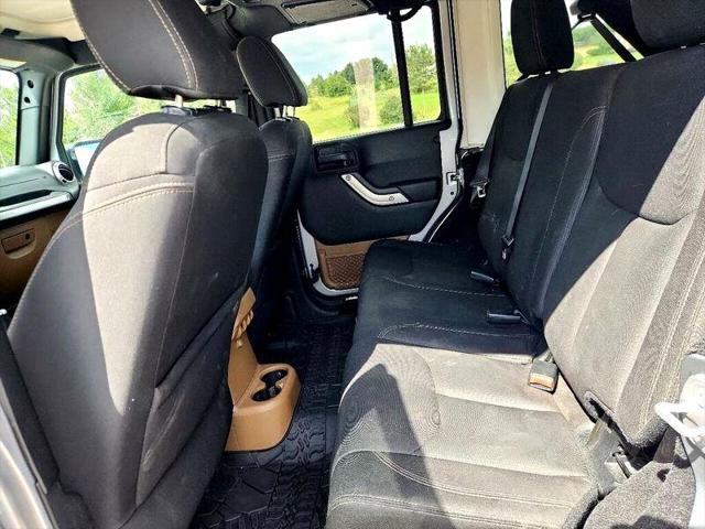 2016 Jeep Wrangler Unlimited Sahara