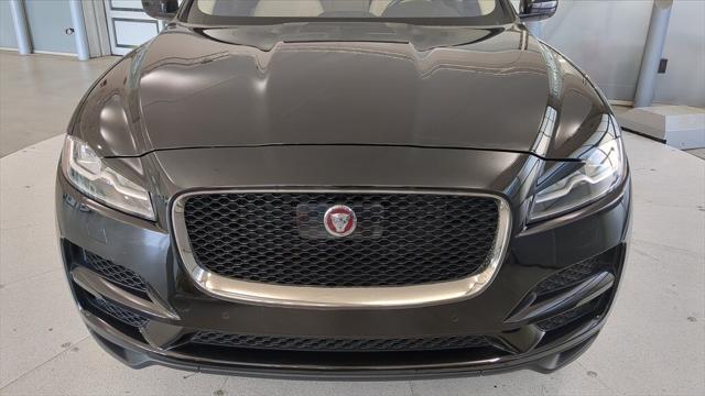2019 Jaguar F-PACE 25t Prestige