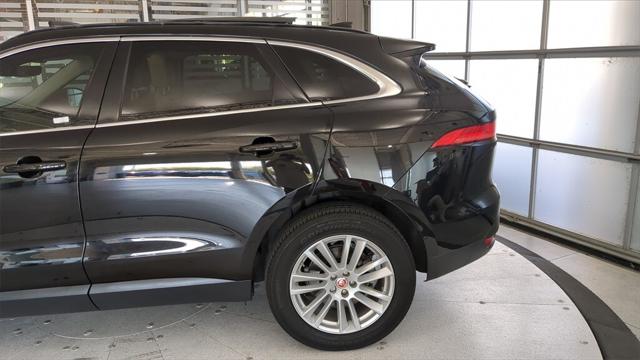 2019 Jaguar F-PACE 25t Prestige