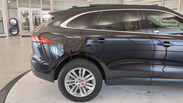 2019 Jaguar F-PACE 25t Prestige