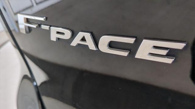 2019 Jaguar F-PACE 25t Prestige