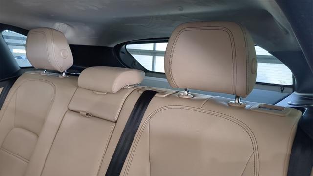 2019 Jaguar F-PACE 25t Prestige