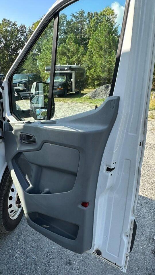 2015 Ford Transit Cutaway T-350
